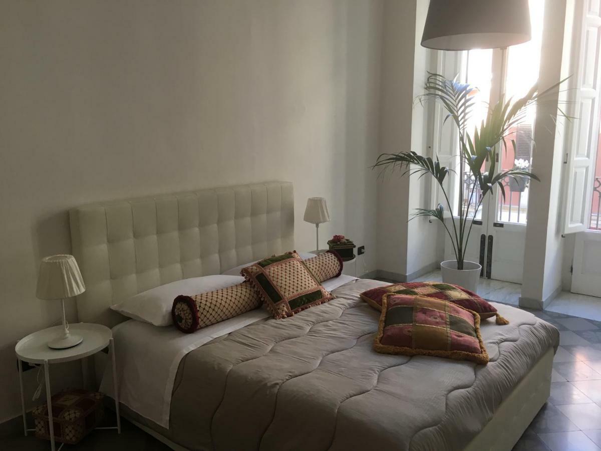 Maison Flores Μπάρι Εξωτερικό φωτογραφία