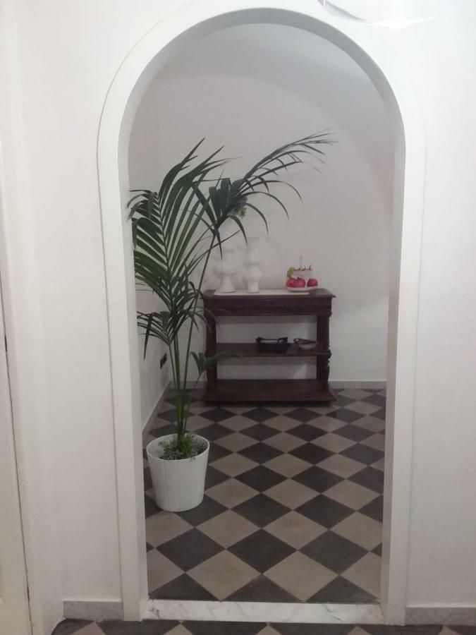 Maison Flores Μπάρι Εξωτερικό φωτογραφία